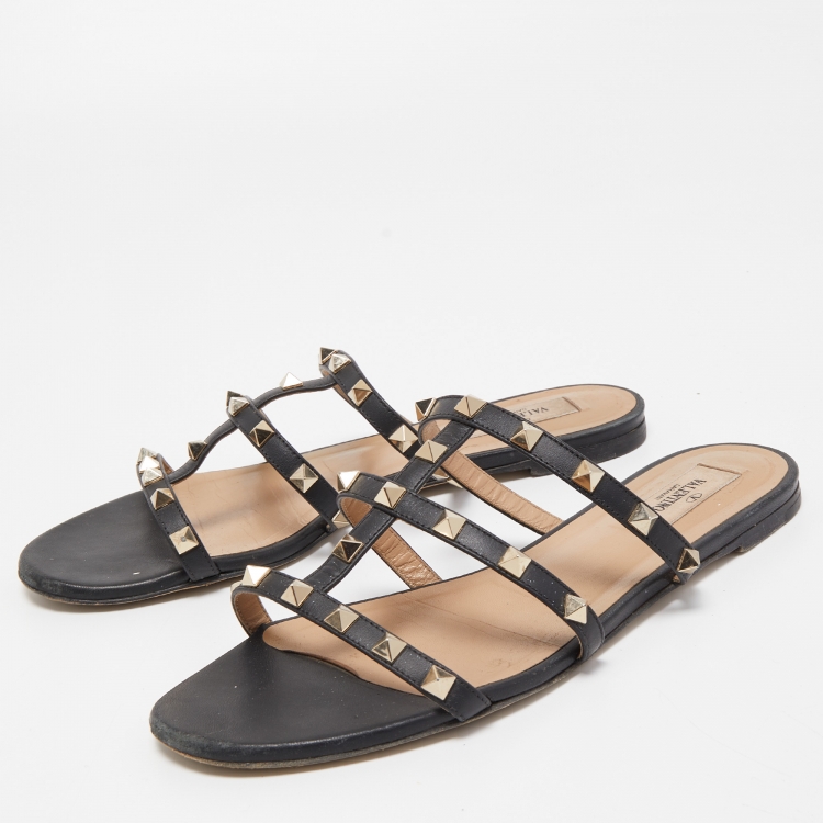 Pre Owned Valentino Black Leather Rockstud Flat Slides Size 40