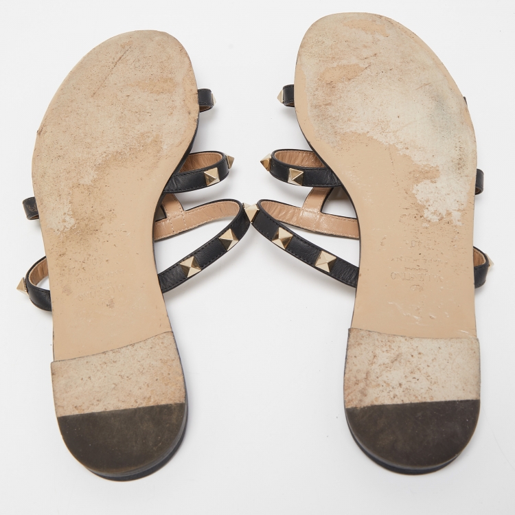 Pre Owned Valentino Black Leather Rockstud Flat Slides Size 40