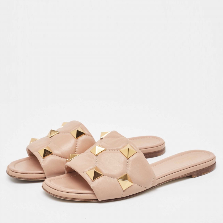 Pre Owned Valentino Beige Quilted Leather Roman Stud Flat Slides Size 36.5