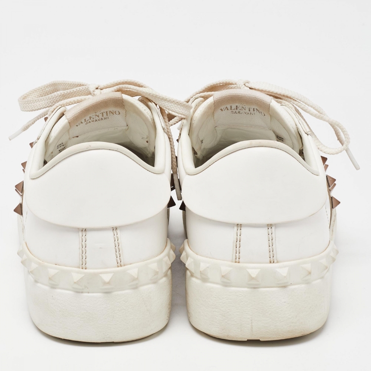 Pre Owned Valentino White/Brown Leather Rockstud Low Top Sneakers Size 38