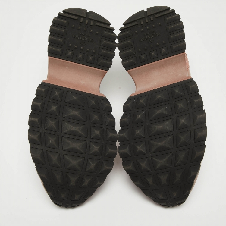مملوكة مسبقًا Valentino Pink/Beige Suede and Leather Rockrunner Sneakers Size 39