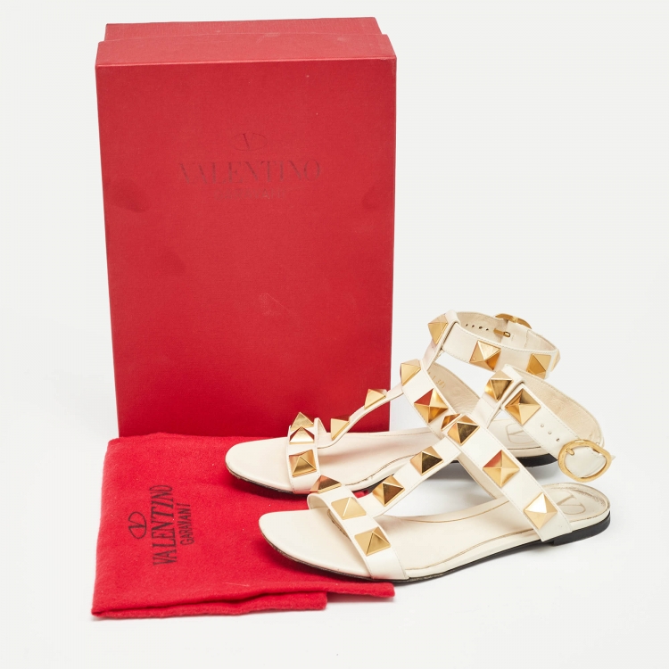 Pre Owned Valentino Cream Leather Roman Stud Ankle Strap Sandals Size 38.5