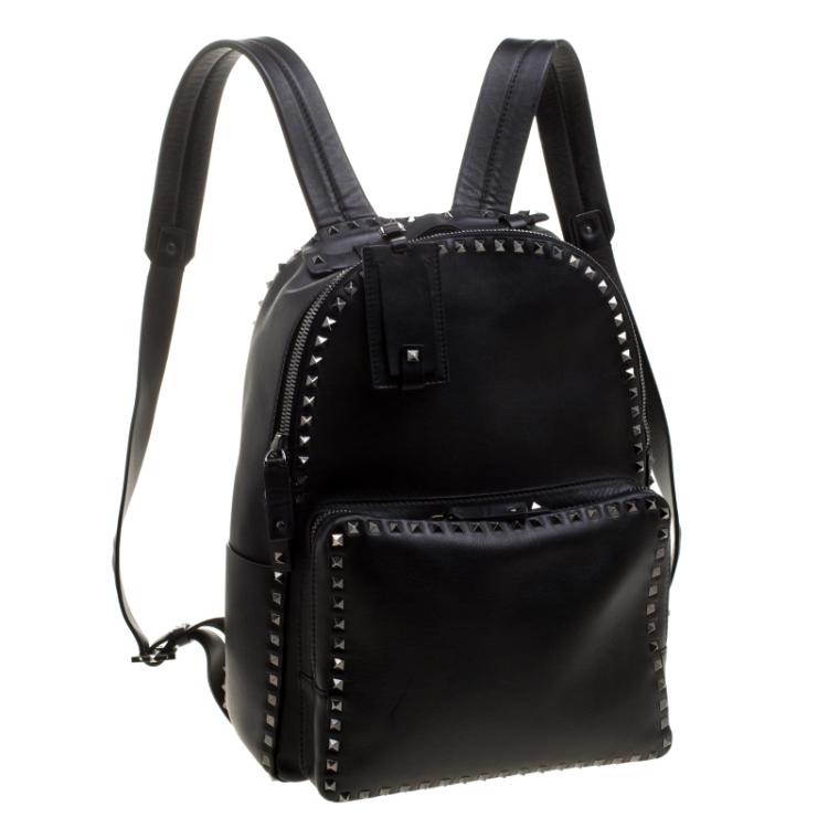 Pre Owned Valentino Black Leather Rockstud Backpack