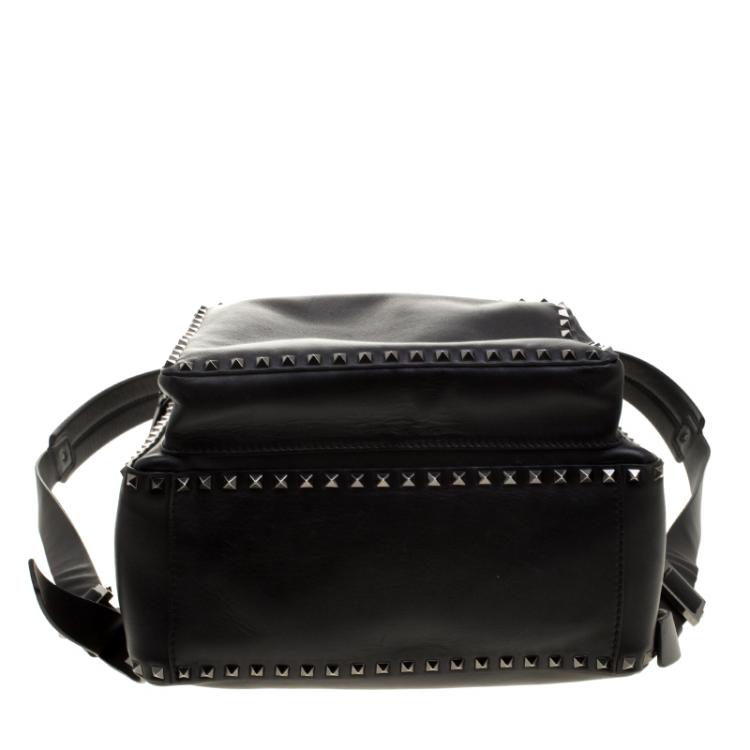 Pre Owned Valentino Black Leather Rockstud Backpack