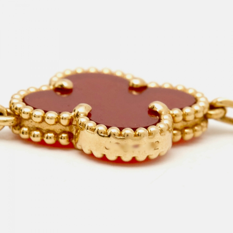 Pre Owned Van Cleef & Arpels Vintage Alhambra Carnelian 18k Yellow Gold 5 Motif Station Bracelet