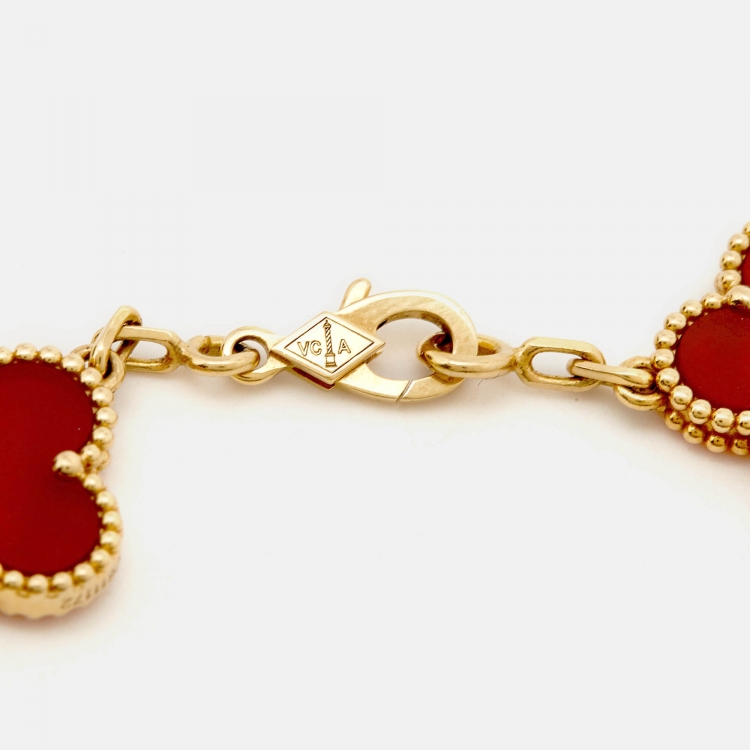 Pre Owned Van Cleef & Arpels Vintage Alhambra Carnelian 18k Yellow Gold 5 Motif Station Bracelet