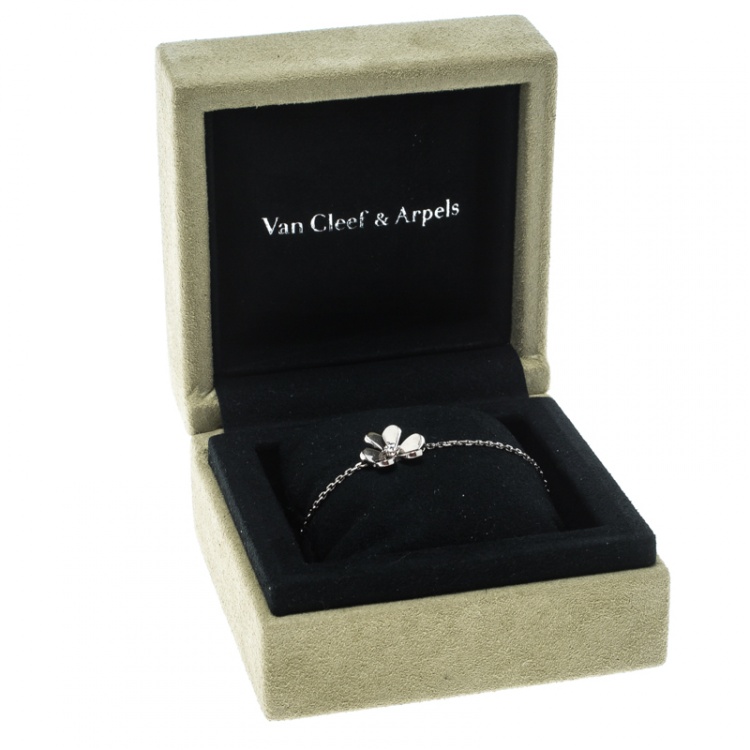 Pre Owned Van Cleef & Arpels Frivole Diamond 18k White Gold Bracelet