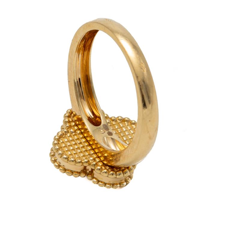 مملوكة مسبقًا Van Cleef & Arples Mother Of Pearl & Yellow Gold Vintage Alhambra Ring Size 55