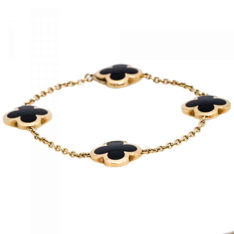 Pre Owned Van Cleef & Arpels Pure Alhambra 4 Onyx Motif 18K Yellow Gold Station Bracelet