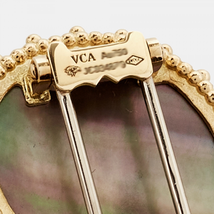 Pre Owned Van Cleef & Arpels Lucky Animals Hedgehog Tiger's Eye Onyx Mother of Pearl 18k Yellow Gold Brooch