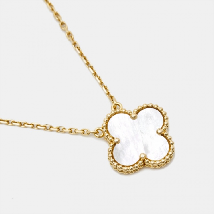 Pre Owned Van Cleef & Arpels Vintage Alhambra Mother of Pearl 18k Yellow Gold Necklace