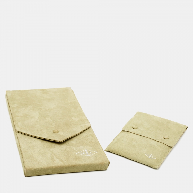 Pre Owned Van Cleef & Arpels Magic Alhambra Malachite 18k Yellow Gold Long Pendant Necklace