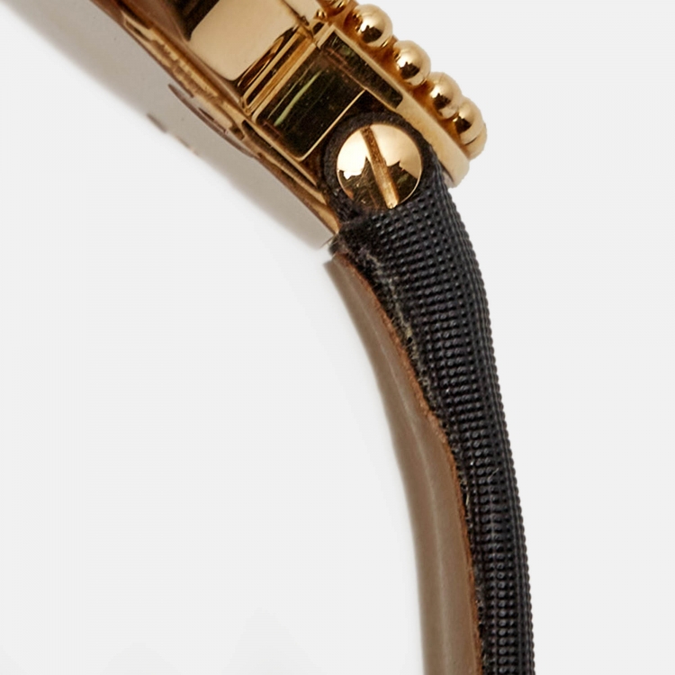 Pre Owned Van Cleef & Arpels Mother of Pearl Satin Alhambra VCARD22000 Women's Wristwatch 26 mm 