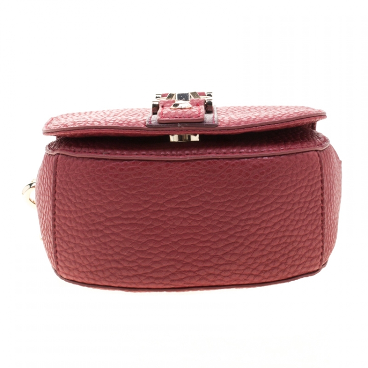 Pre Owned Versace Jeans Red Pebbled Faux Leather Chain Crossbody Bag