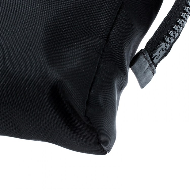 Pre Owned Versace Black Nylon Medusa Pochette