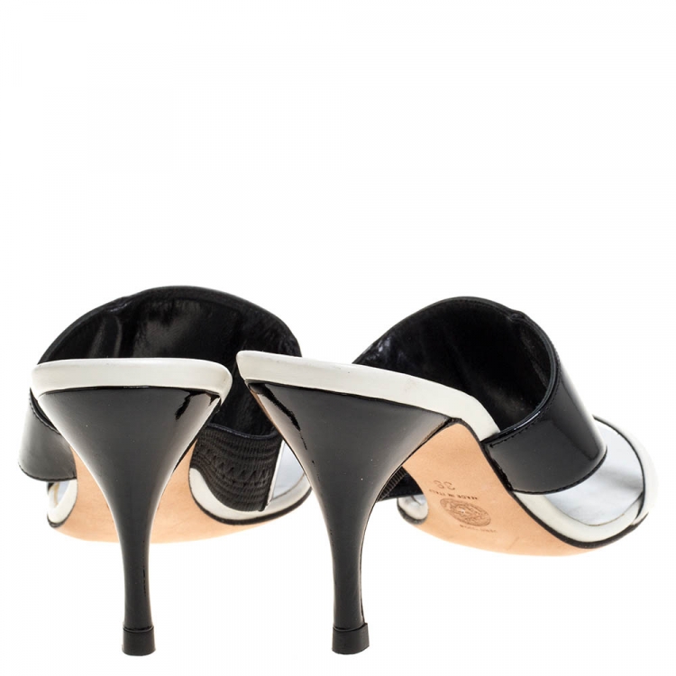 Pre Owned Versace White/Black Patent Leather and Leather Slide Sandals Size 38