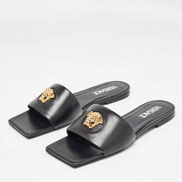 【VERSACE】Logo-embellished leather mules VERSACE Embellished mirrored-leather mules | NET-A-PORTER