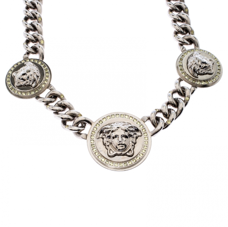 Pre Owned Versace Iconic Medusa Medallion Crystal Silver Tone Chain Link Statement Necklace