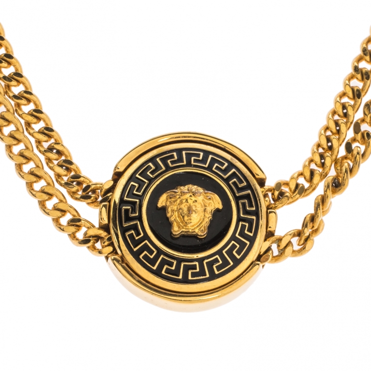 Pre Owned Versace Medusa Enamel Gold Tone Round Charm Chain Bracelet