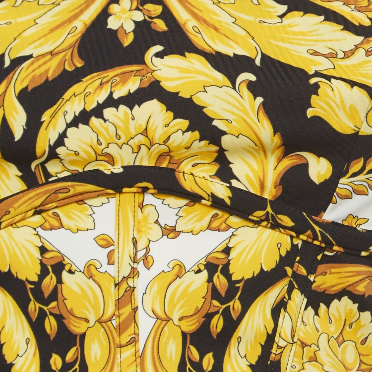 Pre Owned Versace Yellow Barocco Print Stretch Knit Crop Tank Top M