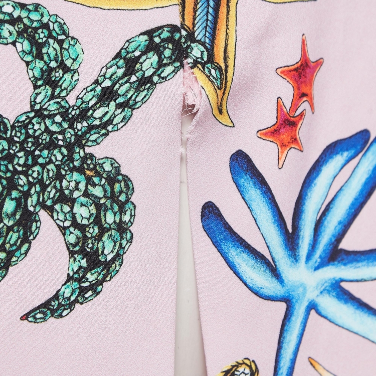مملوكة مسبقًا Versace Pink Star Print Crepe Midi Dress L