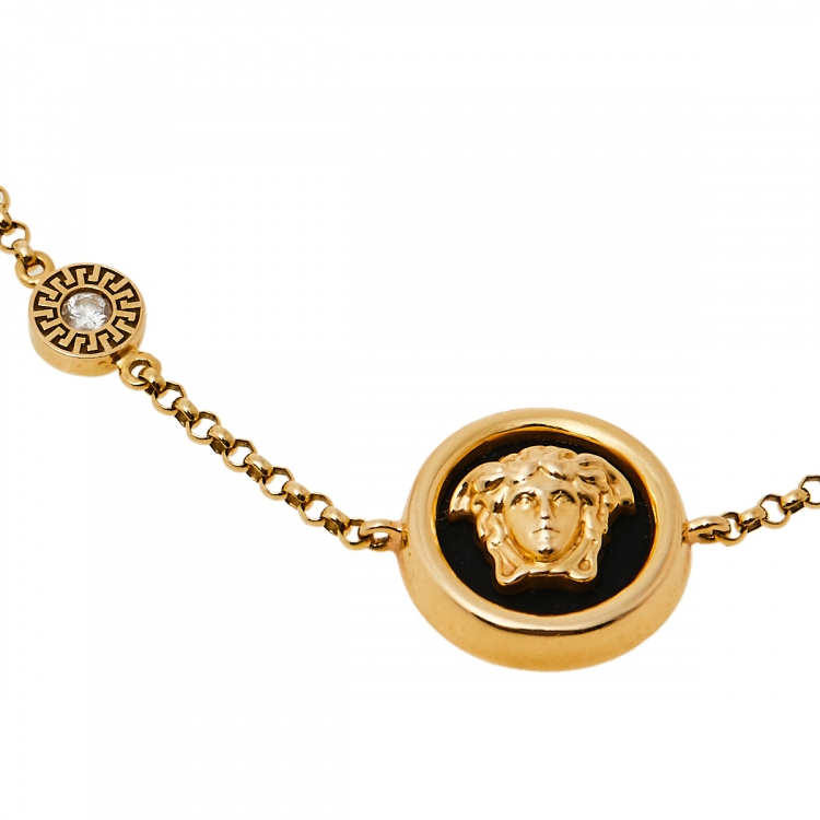 Pre Owned Versace Medusa Diamond 18K Yellow Gold Soft Charm Bracelet