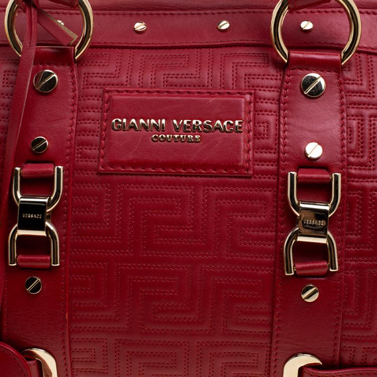 مملوكة مسبقًا Versace Red Quilted Leather Studded Satchel