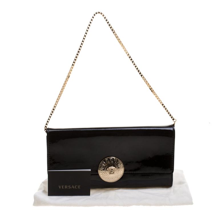 Pre Owned Versace Black Patent Leather  Medusa Logo Chain Clutch