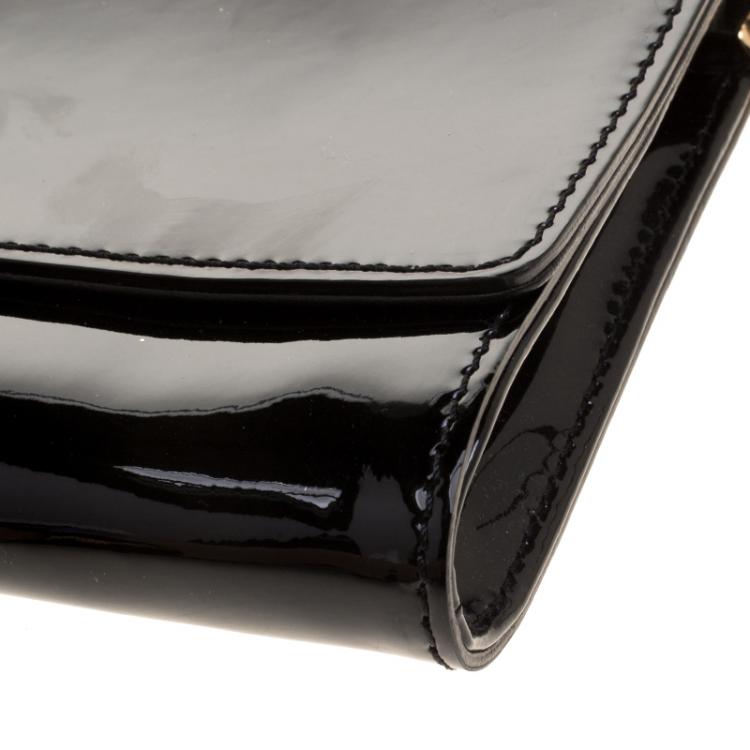 Pre Owned Versace Black Patent Leather  Medusa Logo Chain Clutch