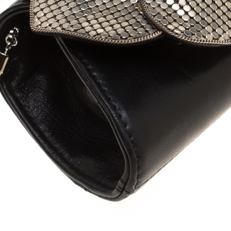 Pre Owned Versace Black Leather Flower Embellished Chain Clutch