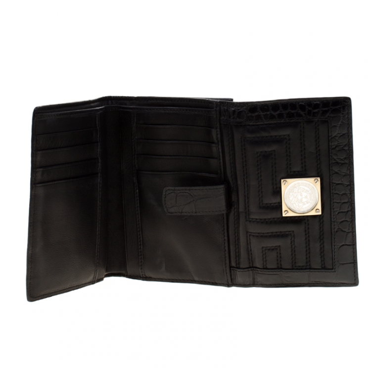 Pre Owned Versace Black Quilted Leather Bifold Wallet