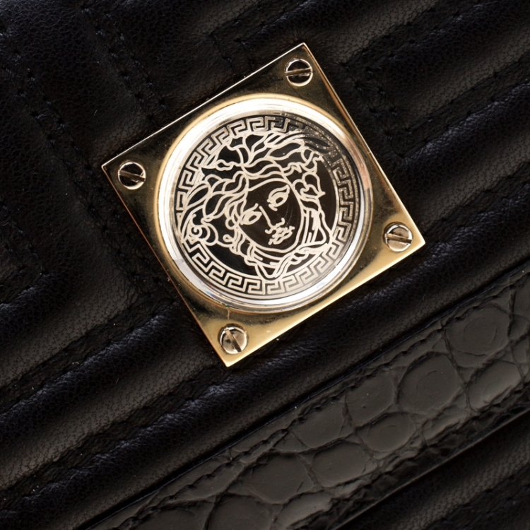 Pre Owned Versace Black Quilted Leather Bifold Wallet
