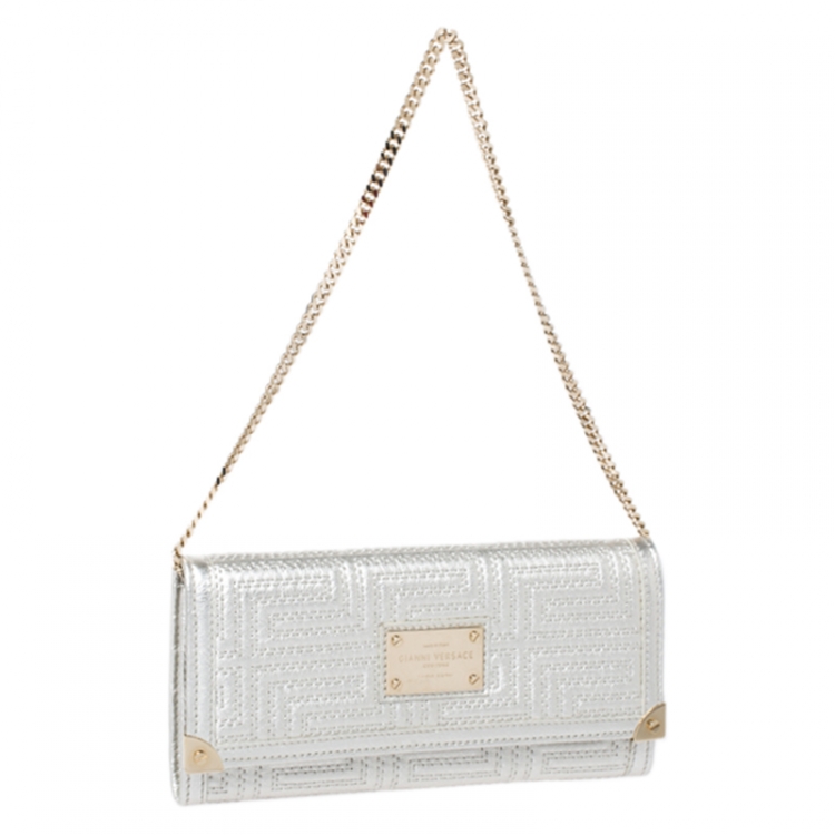 Pre Owned Versace Metallic White Quilted Leather Flap Chain Clutch