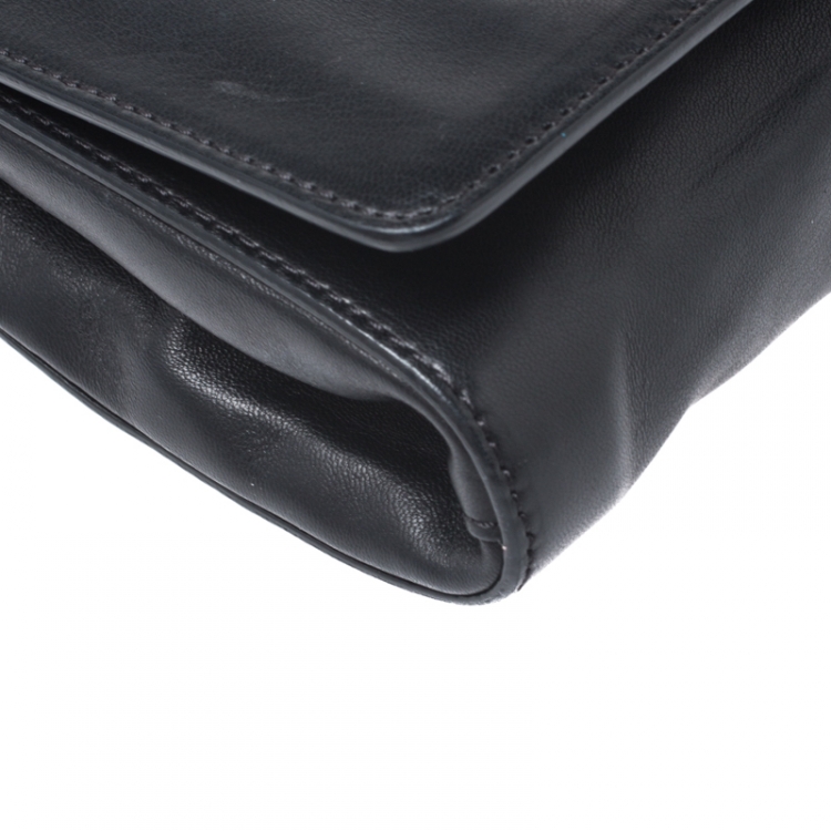 Pre Owned Versace Black Leather Medusa Shoulder Bag