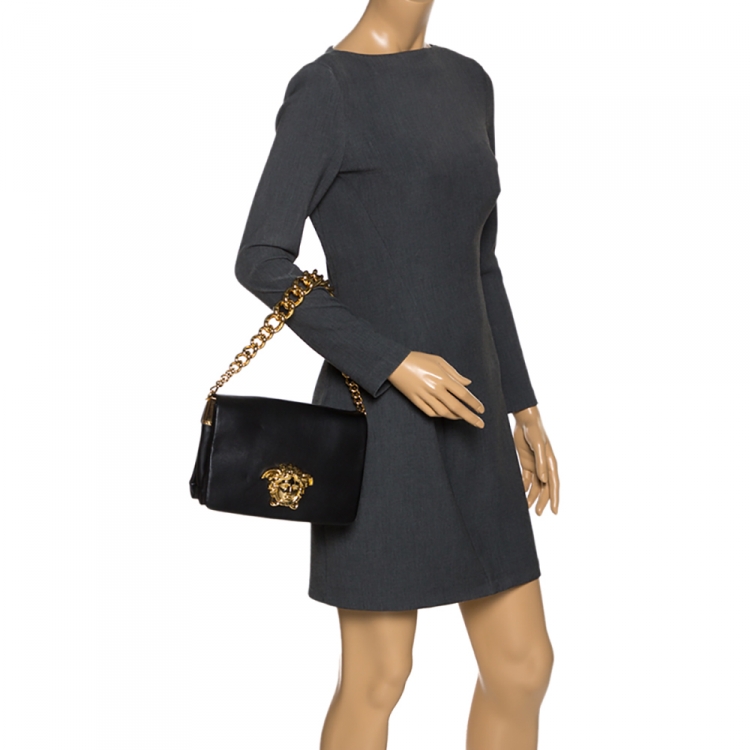 Pre Owned Versace Black Leather Medusa Flap Shoulder Bag