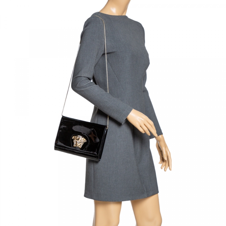 Pre Owned Versace Black Patent Leather Medusa Chain Clutch
