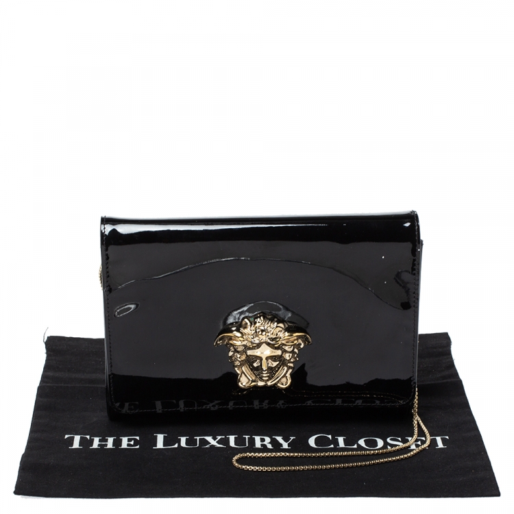 Pre Owned Versace Black Patent Leather Medusa Chain Clutch