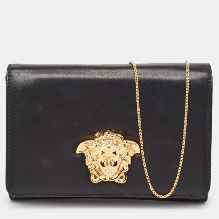 Pre Owned Versace Black Leather Palazzo Medusa Chain Clutch