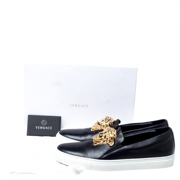 Pre Owned Versace Black Leather Palazzo Medusa Slip-On Sneakers Size 40 