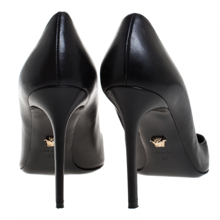 Pre Owned Versace Black Leather Medusa Logo Pointed Toe Pumps Size 41