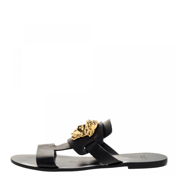 Pre Owned Versace Black Leather Medusa Detail Flats Slides Size 39