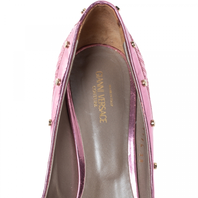 Pre Owned Versace Metallic Pink Leather Greek Key Stitch Detail Pointed Toe Pumps Size 38