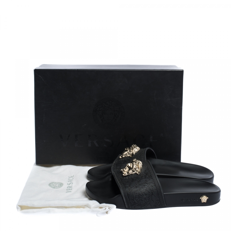 Pre Owned Versace Black Rubber Medusa Flat Slides Size 36