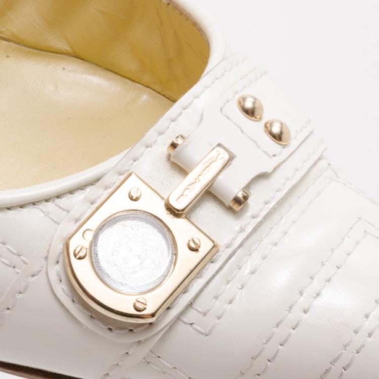 Pre Owned Versace White Patent Leather Pumps Size 40