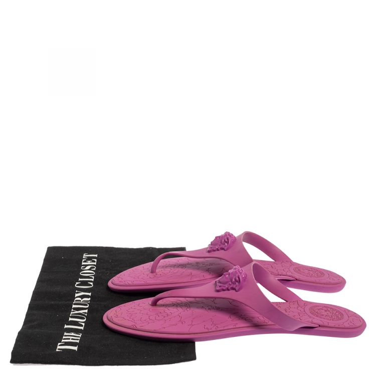 Pre Owned Versace Purple Rubber Medusa Thong Flats Size 39