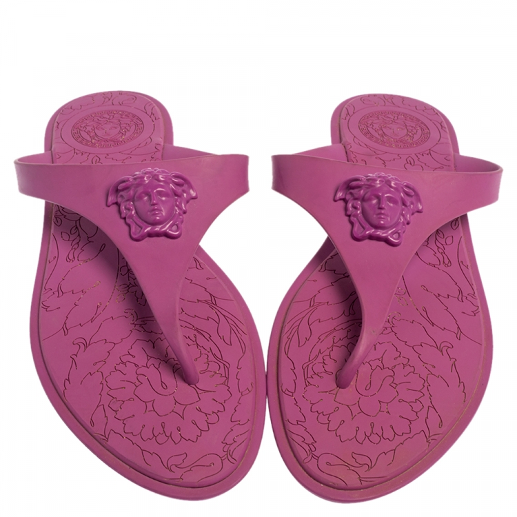 Pre Owned Versace Purple Rubber Medusa Thong Flats Size 39