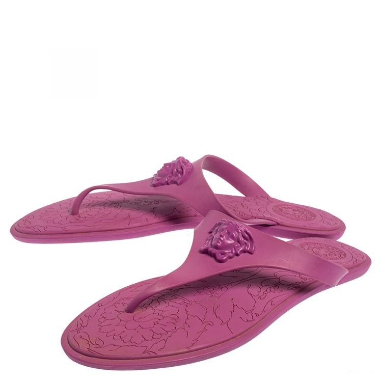 Pre Owned Versace Purple Rubber Medusa Thong Flats Size 39