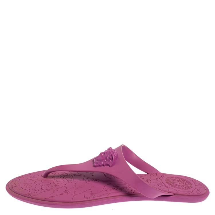 Pre Owned Versace Purple Rubber Medusa Thong Flats Size 39