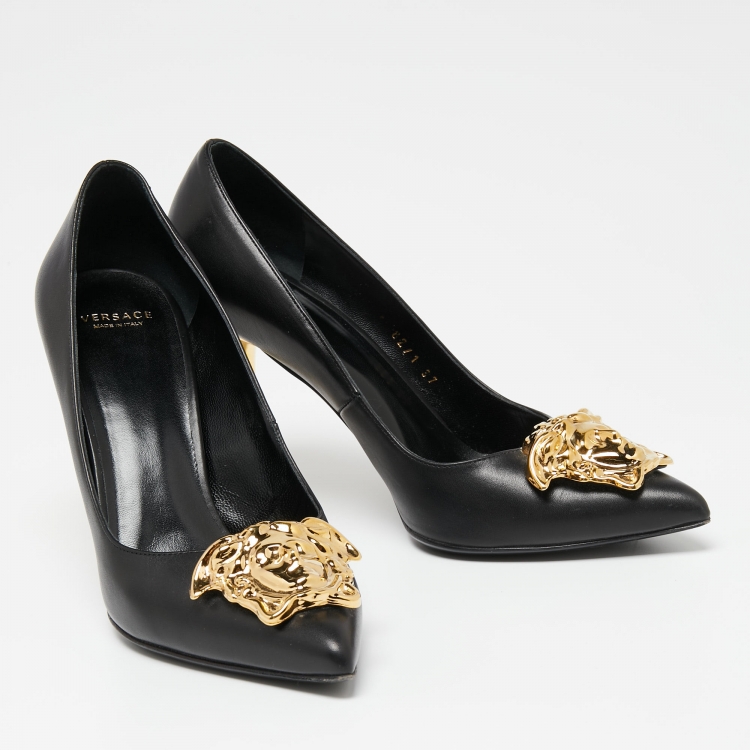 Pre Owned Versace Black Leather Medusa Head Pumps Size 37