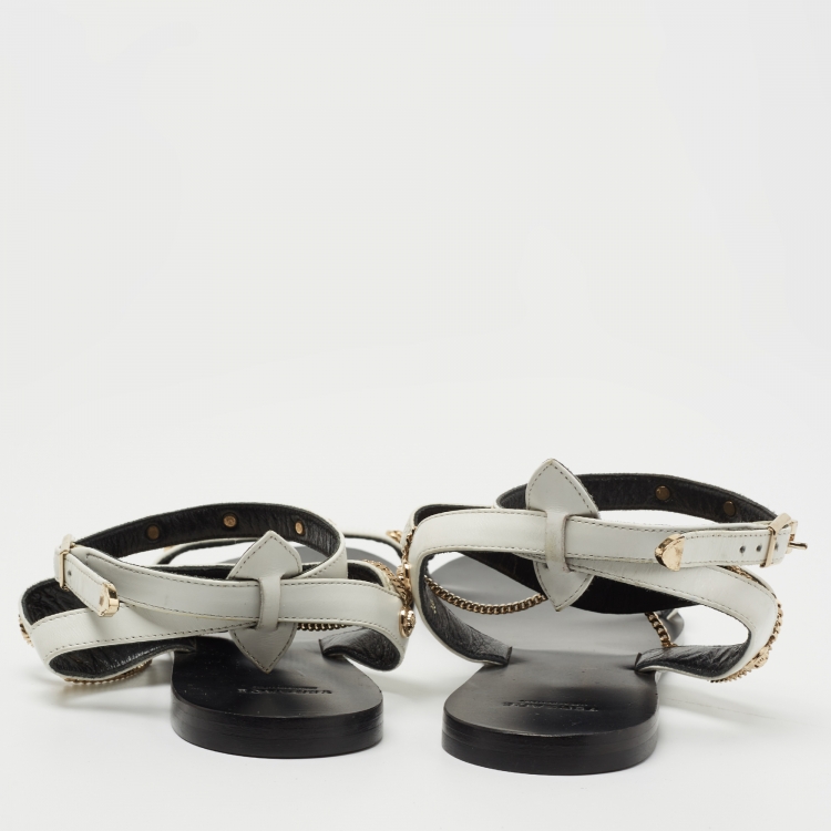 مملوكة مسبقًا Versace White Leather Medusa Sandals Size 39